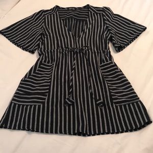 Short sleeve striped dress